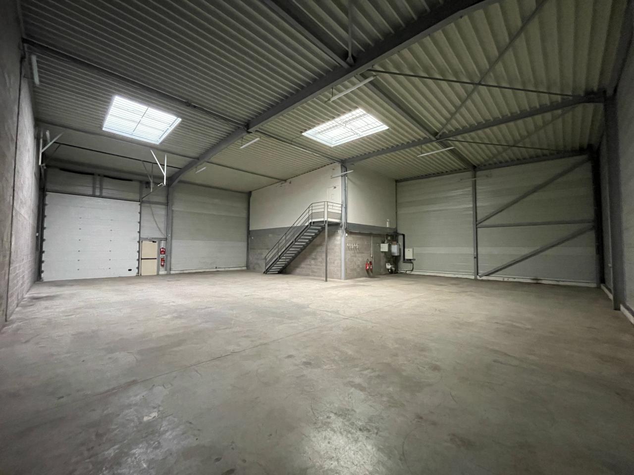 Local d'activité Fléville-devant-Nancy 420m² Location local d'activité Fléville-devant-Nancy Meurthe-et-Moselle OLACT2529932 4